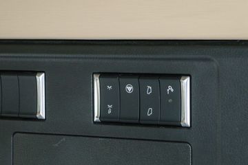 ���� ŷ������ 6X4 ���綯ǣ����513kWhͼƬ