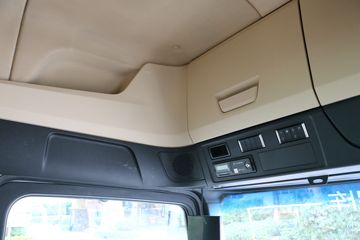 ���� ŷ������ 6X4 ���綯ǣ����513kWhͼƬ