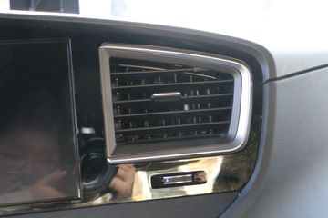 ���� ŷ������ 6X4 ���綯ǣ����513kWhͼƬ