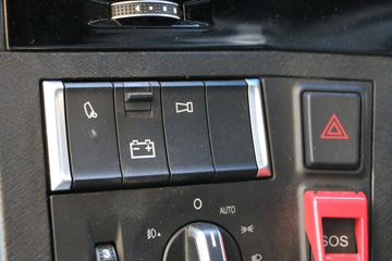 ���� ŷ������ 6X4 ���綯ǣ����513kWhͼƬ