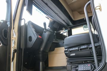 ���� ŷ������ 6X4 ���綯ǣ����513kWhͼƬ