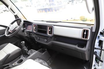 �������V�� 2L CNG 144���� ����5�� 3.815�׵�������΢��ͼƬ