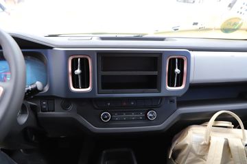 �������V�� 2L CNG 144���� ����5�� 3.815�׵�������΢��ͼƬ