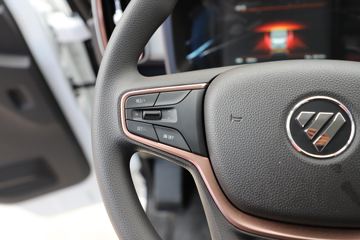 �������V�� 2L CNG 144���� ����5�� 3.815�׵�������΢��ͼƬ