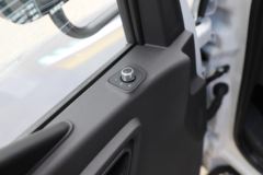 福田奥铃V卡 2L CNG 144马力 东安5档 3.815米单排栏板微卡