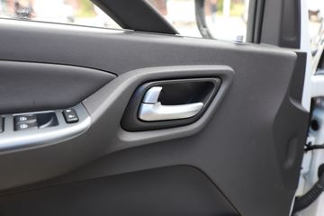 �������V�� 2L CNG 144���� ����5�� 3.815�׵�������΢��ͼƬ