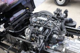 奥铃V卡&nbsp;载货车底盘                                                图片