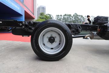 �������V�� 2L CNG 144���� ����5�� 3.815�׵�������΢��ͼƬ