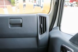 奥铃新捷运&nbsp;冷藏车驾驶室图片