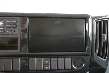 ���� �����½��� �ഺ�޵а� 146���� 4X2 4.085����س�(BJ5048XLC8JEA-AB9)ͼƬ