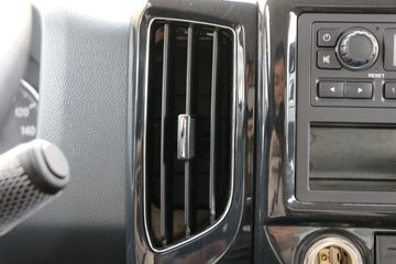 ���� �����½��� �ഺ�޵а� 146���� 4X2 4.085����س�(BJ5048XLC8JEA-AB9)ͼƬ