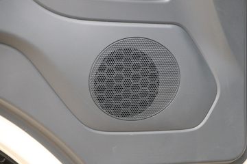 ���� �����½��� �ഺ�޵а� 146���� 4X2 4.085����س�(BJ5048XLC8JEA-AB9)ͼƬ