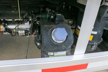 ���� �����½��� �ഺ�޵а� 146���� 4X2 4.085����س�(BJ5048XLC8JEA-AB9)ͼƬ