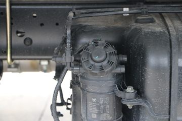 ���� �����½��� �ഺ�޵а� 146���� 4X2 4.085����س�(BJ5048XLC8JEA-AB9)ͼƬ