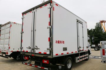 ���� �����½��� �ഺ�޵а� 146���� 4X2 4.085����س�(BJ5048XLC8JEA-AB9)ͼƬ