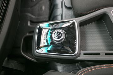 ������� ����EL-Plus 4.5T 4.14�׵��Ŵ��綯��ʽ�Ῠ(����)100.46kWhͼƬ