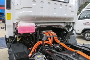 ������� ����EL-Plus 4.5T 4.14�׵��Ŵ��綯��ʽ�Ῠ(����)100.46kWhͼƬ