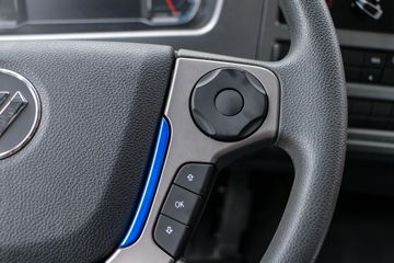 ���� ŷ������ 31T 8X4 6.86�����綯���������賵350kWhͼƬ