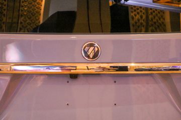 �������� ͼ��ŵ��V 2024�� 152���� 2.0T�ֶ� 7���ж��ͳ�(��̥)ͼƬ