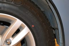 福田商务车 图雅诺大V 2024款 152马力 2.0T手动 7座中顶客车(后单胎)