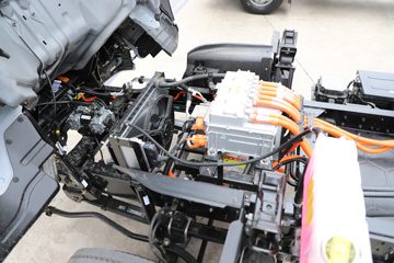 ������� ����EL 4.5T 4.14�׵��Ŵ��綯��ʽ�Ῠ81.14kWhͼƬ