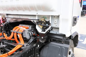 ������� ����EL 4.5T 4.14�׵��Ŵ��綯��ʽ�Ῠ81.14kWhͼƬ