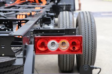 ������� ����EL 4.5T 4.14�׵��Ŵ��綯��ʽ�Ῠ81.14kWhͼƬ