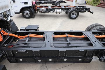 ������� ����EL 4.5T 4.14�׵��Ŵ��綯��ʽ�Ῠ81.14kWhͼƬ