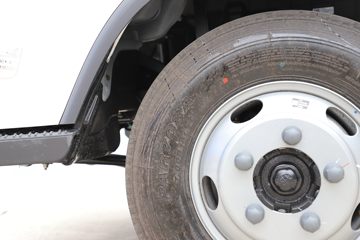 ������� ����EL 4.5T 4.14�׵��Ŵ��綯��ʽ�Ῠ81.14kWhͼƬ