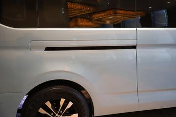 �������� ͼ��ŵ��V 2.4T 9�� 5.49�״��綯�ж���� ����ʱ��77.28kWhͼƬ