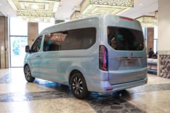 福田商务车 图雅诺大V 2.4T 9座 5.49米纯电动中顶轻客 宁德时代77.28kWh