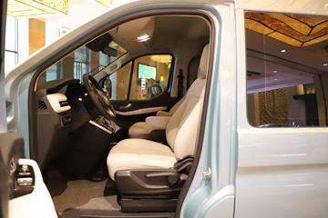 �������� ͼ��ŵ��V 2.4T 9�� 5.49�״��綯�ж���� ����ʱ��77.28kWhͼƬ