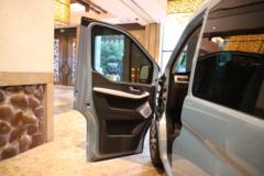 福田商务车 图雅诺大V 2.4T 9座 5.49米纯电动中顶轻客 宁德时代77.28kWh