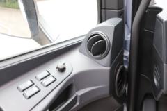 福田 欧曼GTL 质享版 31T 8X4 5.8米换电式纯电动自卸车350kWh