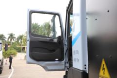 福田 欧曼GTL 质享版 31T 8X4 5.8米换电式纯电动自卸车350kWh