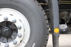 福田 欧曼GTL 质享版 31T 8X4 5.8米换电式纯电动自卸车350kWh