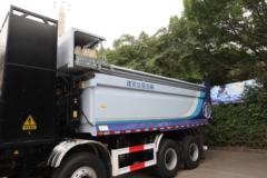 福田 欧曼GTL 质享版 31T 8X4 5.8米换电式纯电动自卸车350kWh