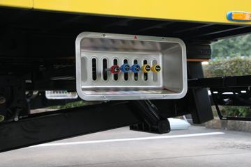 ����ŷ���� ES1 4X2 �綯���ϳ�ͼƬ