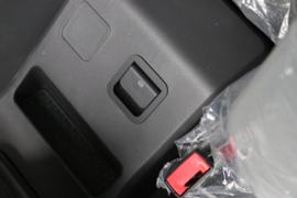 充电&nbsp;电动自卸车驾驶室图片