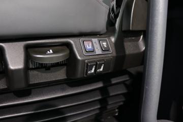 Զ�� ���G 25T 6X4 �״�ǣ����(JHC4250GM6N1)ͼƬ