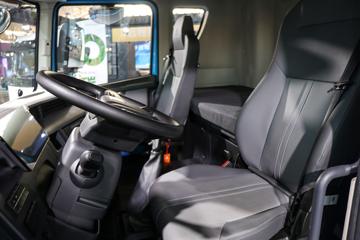 Զ�� ���G 25T 6X4 �״�ǣ����(JHC4250GM6N1)ͼƬ