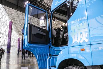 Զ�� ���G 25T 6X4 �״�ǣ����(JHC4250GM6N1)ͼƬ