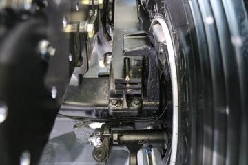 Զ�� ���G 25T 6X4 �״�ǣ����(JHC4250GM6N1)ͼƬ