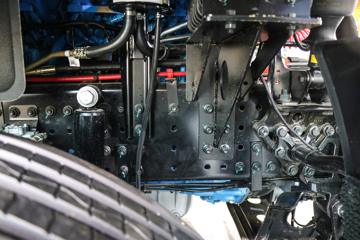 Զ�� ���G 25T 6X4 �״�ǣ����(JHC4250GM6N1)ͼƬ