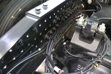 Զ H 25T 6X4 ״϶ǣ(HN4250X17C9PHEVY)ͼƬ