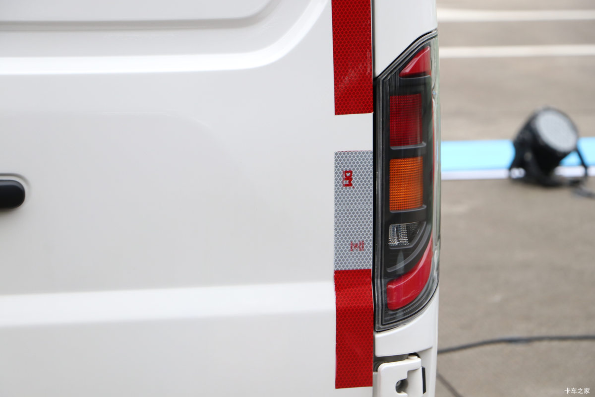  EV7  3.3T 2 5.42״綯ջ46.37kWh