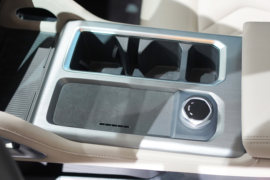 猎手&nbsp;皮卡驾驶室                                               图片