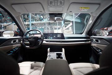 猎手&nbsp;皮卡驾驶室                                               图片