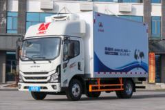 江铃 凯运＋ 中体 146马力 4X2 4.02米冷藏车(万里扬6档)(JX5044XLCTGA26)