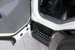 江铃 凯运＋ 中体 146马力 4X2 4.02米冷藏车(万里扬6档)(JX5044XLCTGA26)